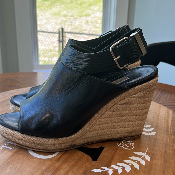 GUC Balenciaga Leather/Jute Platforms - Picture 4 of 11